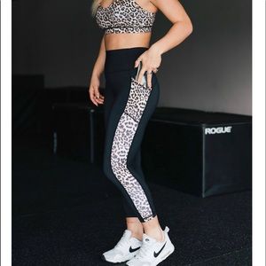 Zyia Leopard Pocket Brilliant Hi Rise